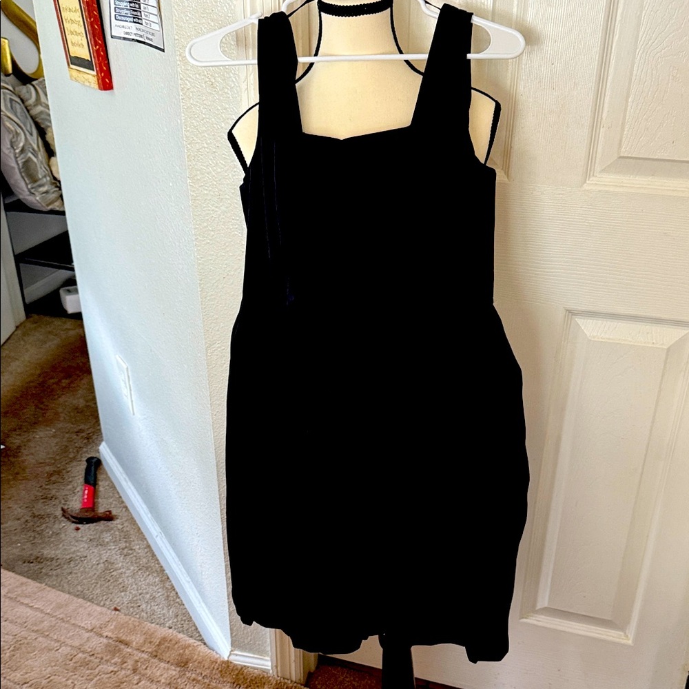 English Factory Prom -like dress with a bubble bottom